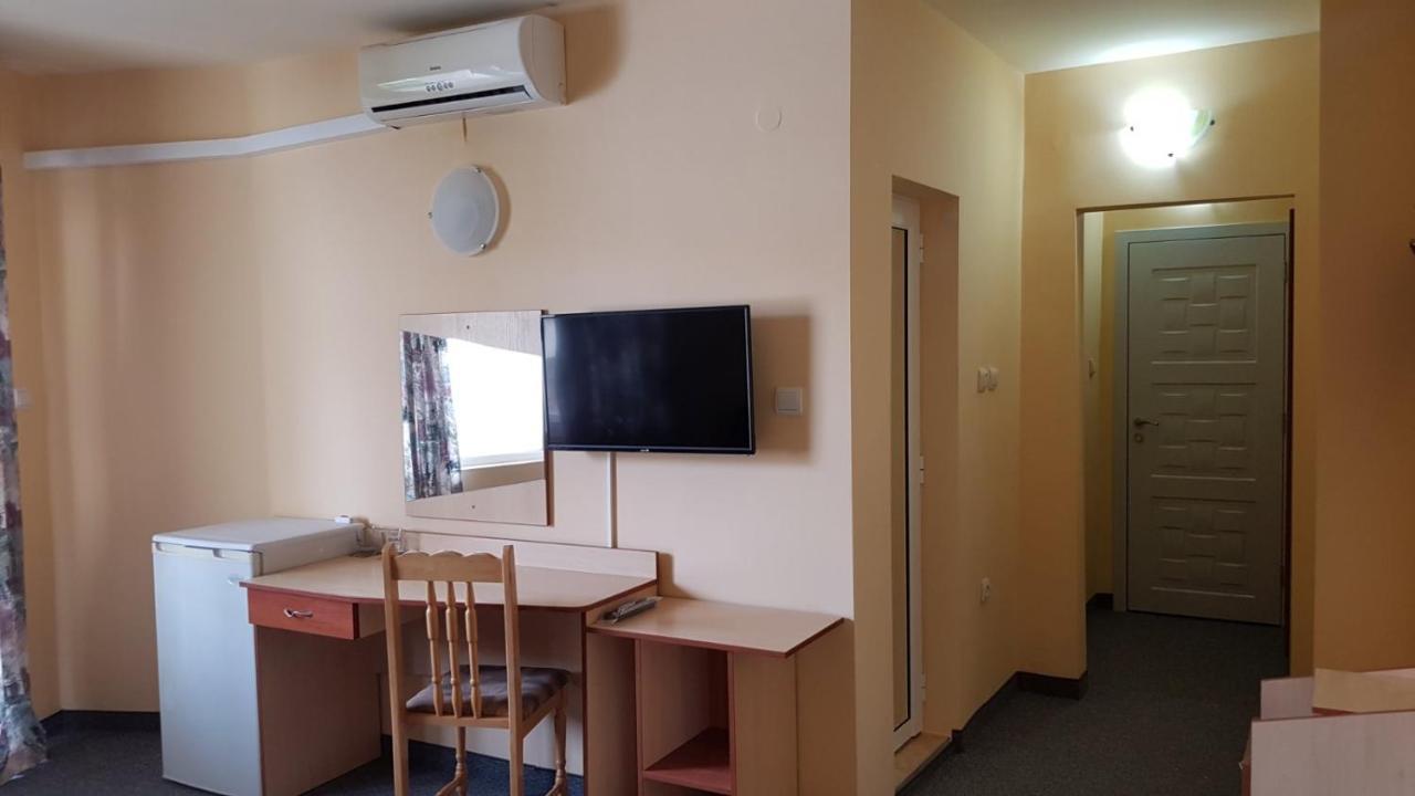 Krasi Hotel Ravda Kültér fotó