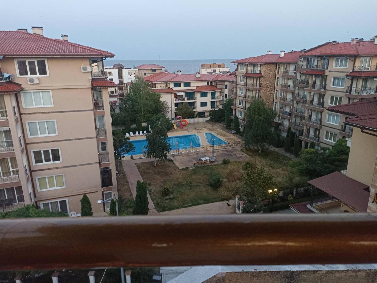 Krasi Hotel Ravda Kültér fotó