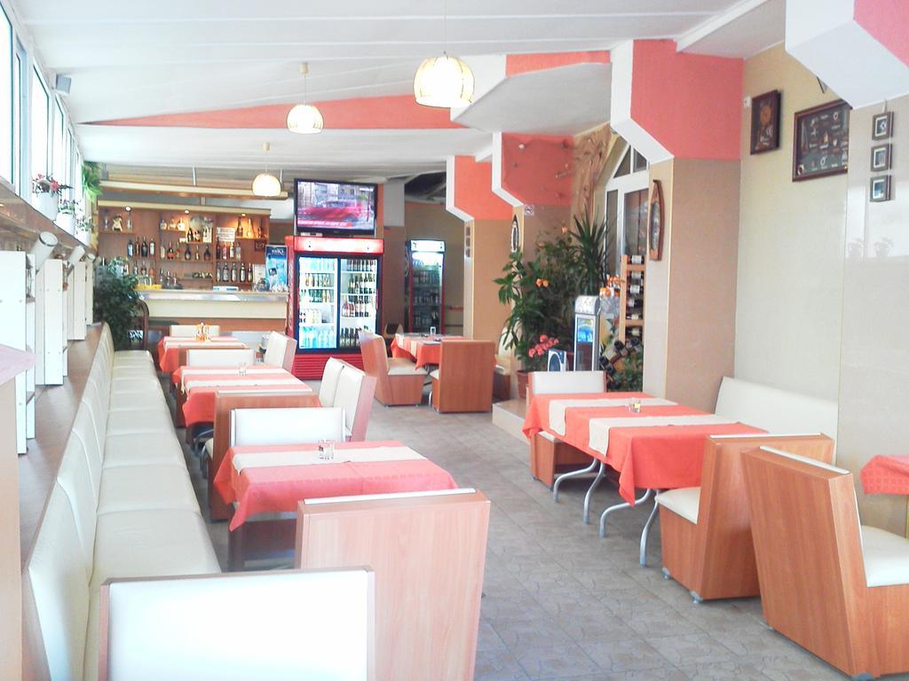 Krasi Hotel Ravda Kültér fotó