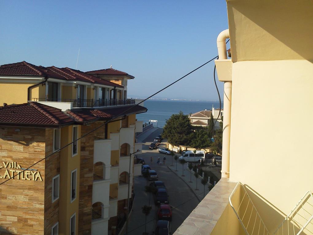 Krasi Hotel Ravda Kültér fotó