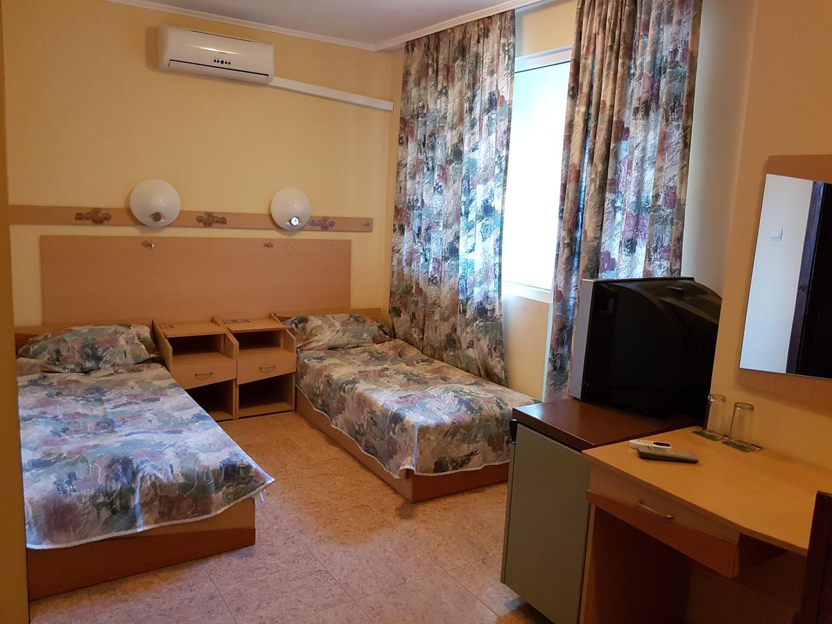 Krasi Hotel Ravda Kültér fotó